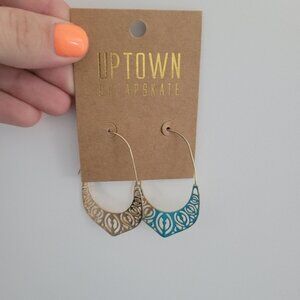 Boutique Gold Dangle Earring